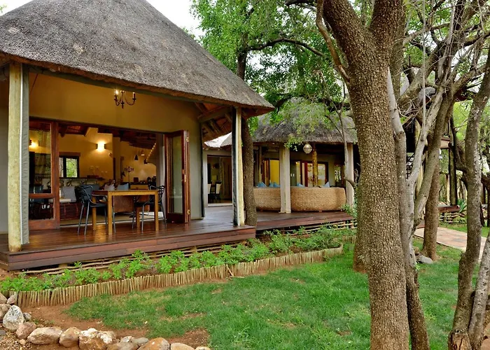 Tambuti Lodge