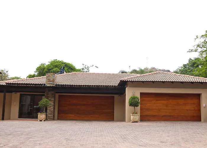 Letsatsing Lodge